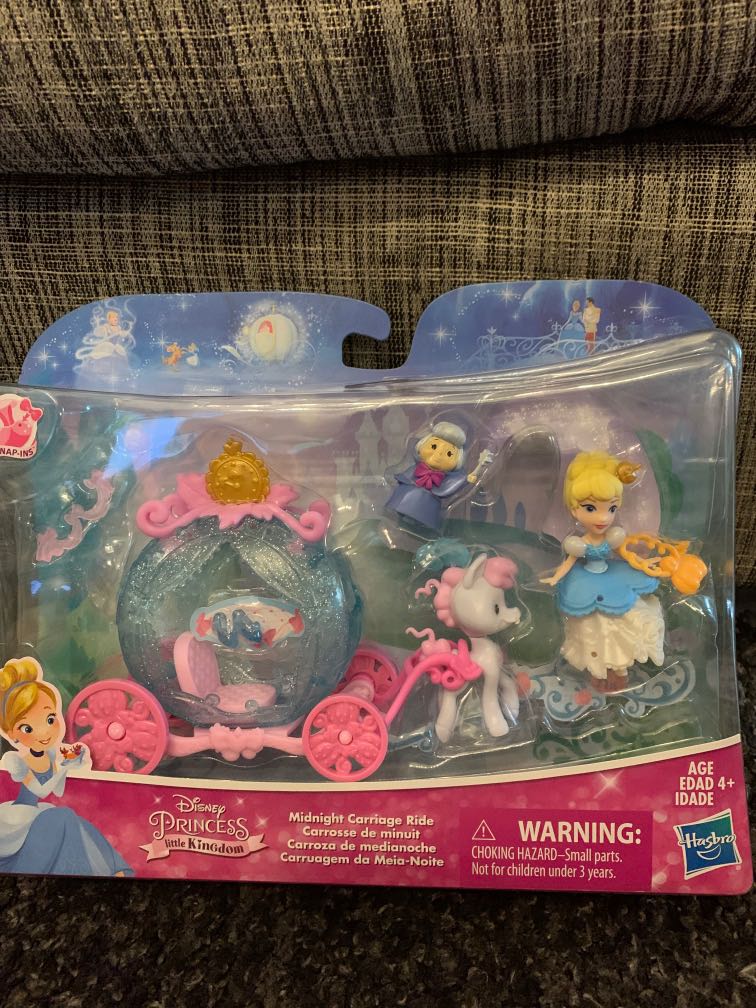 disney princess little kingdom cinderella's midnight carriage ride