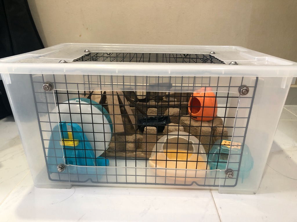 Diy bin cage for hamster top