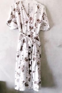 (Category: ) located in . Submitted by nuttycloset (Listing ID 1013405564, Image 1). Description: .