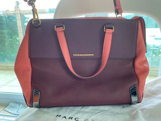 （分類：）位於 。 由 ariesiannn 提交（商品編號 1013465093，圖片 1）。簡介： 。