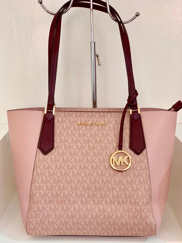 michael kors purses pink