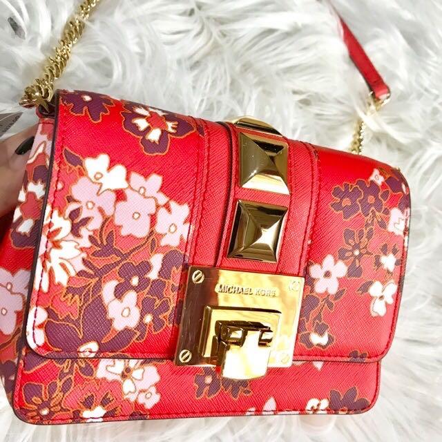 Mk outlet tina small