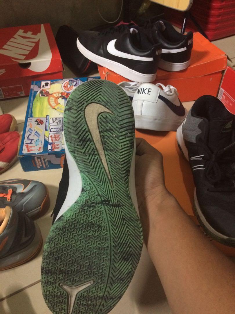 nike air versitile 11