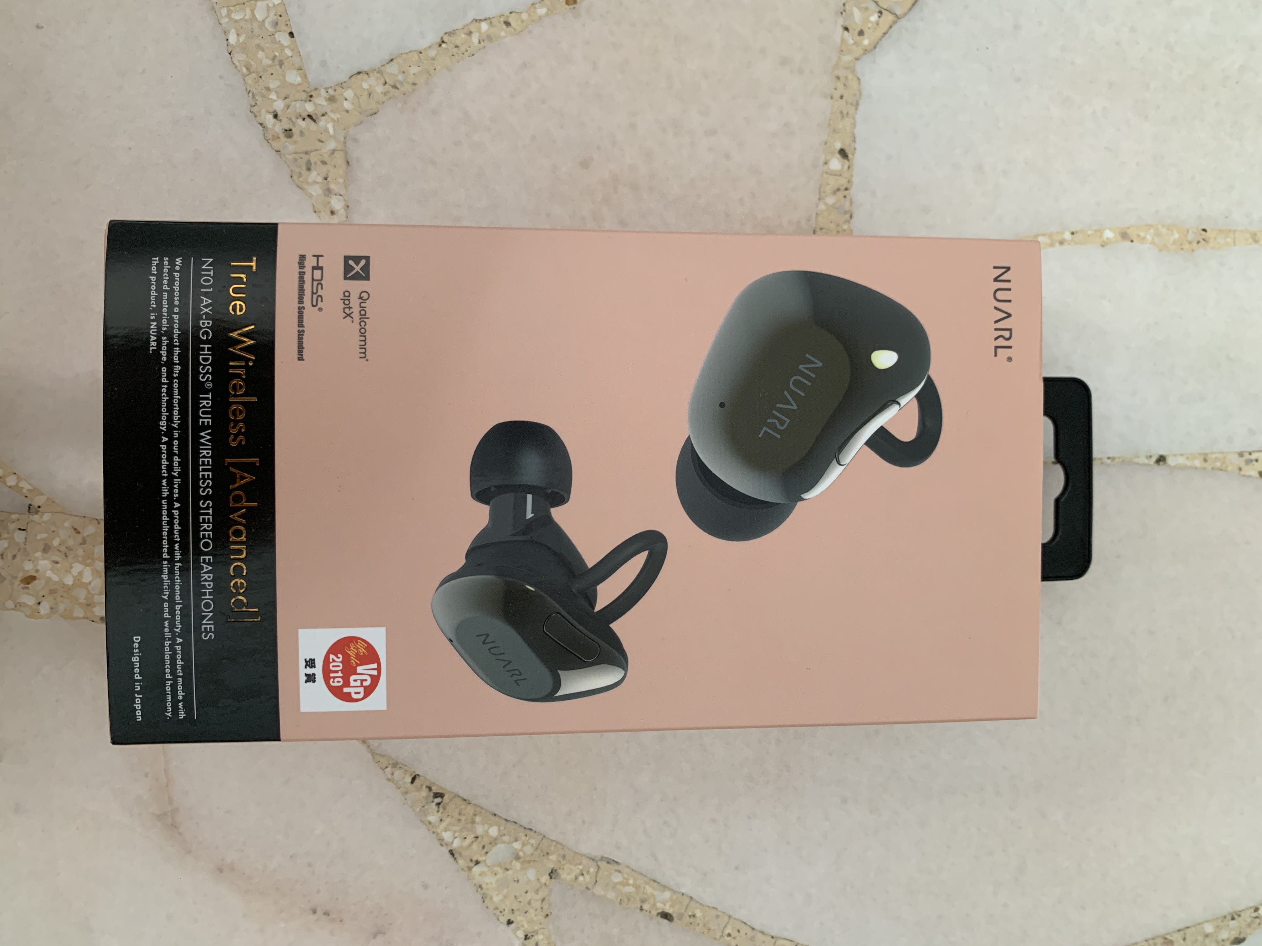 Nuarl Nt01 Ax Bg Hdss True Wireless Stereo Earphones Black Gold Audio Earphones On Carousell