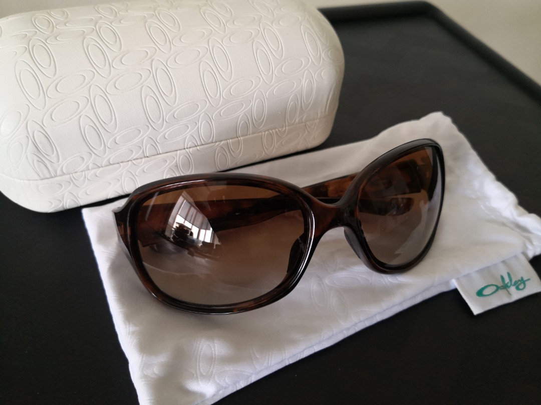 oakley drizzle sunglasses
