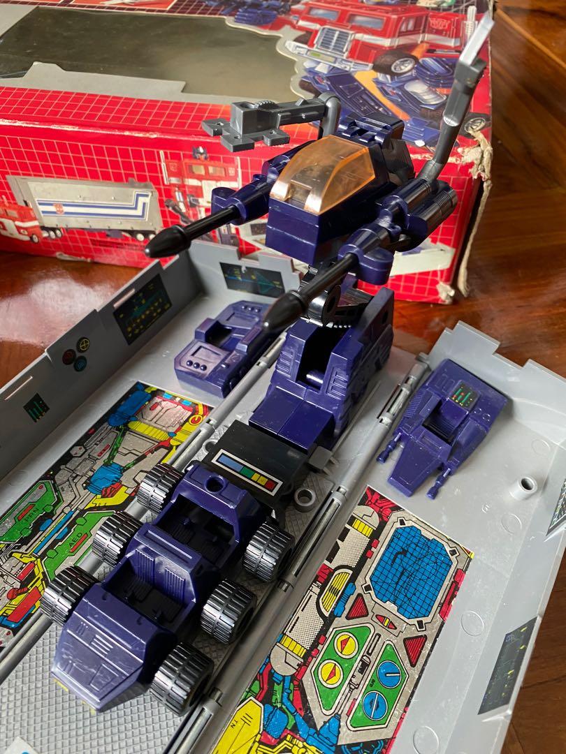 Optimus Prime （分類：按摩紓緩用品）位於 Hong Kong。 由 ricky810 提交（商品編號 1013463521，圖片 3）。簡介： 有盒，冇咗對拳頭 第一代，30+ years old。