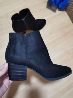 payless chelsea boots