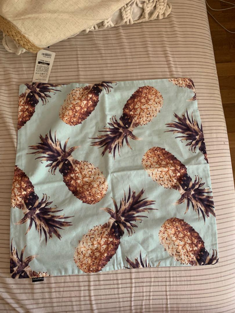Pineapple pillowcase (Category: Cushions & Throws) located in Singapore. Submitted by pipapo (Listing ID 1013500949, Image 1). Description: Brand new with tag.
