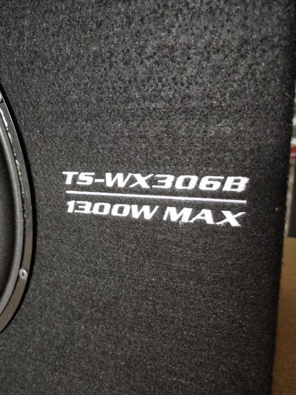 Boston bass tube sales 1300 w price
