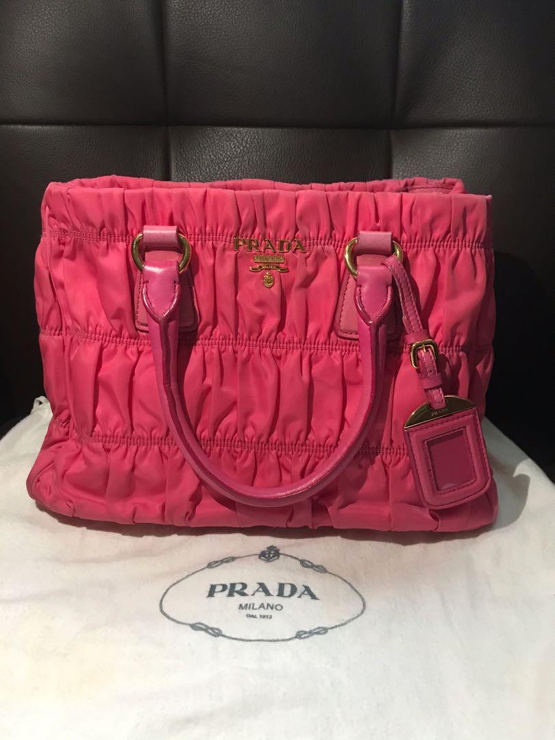 Prada - Authenticated Tessuto Handbag - Cloth Pink Plain for Women, Very Good Condition