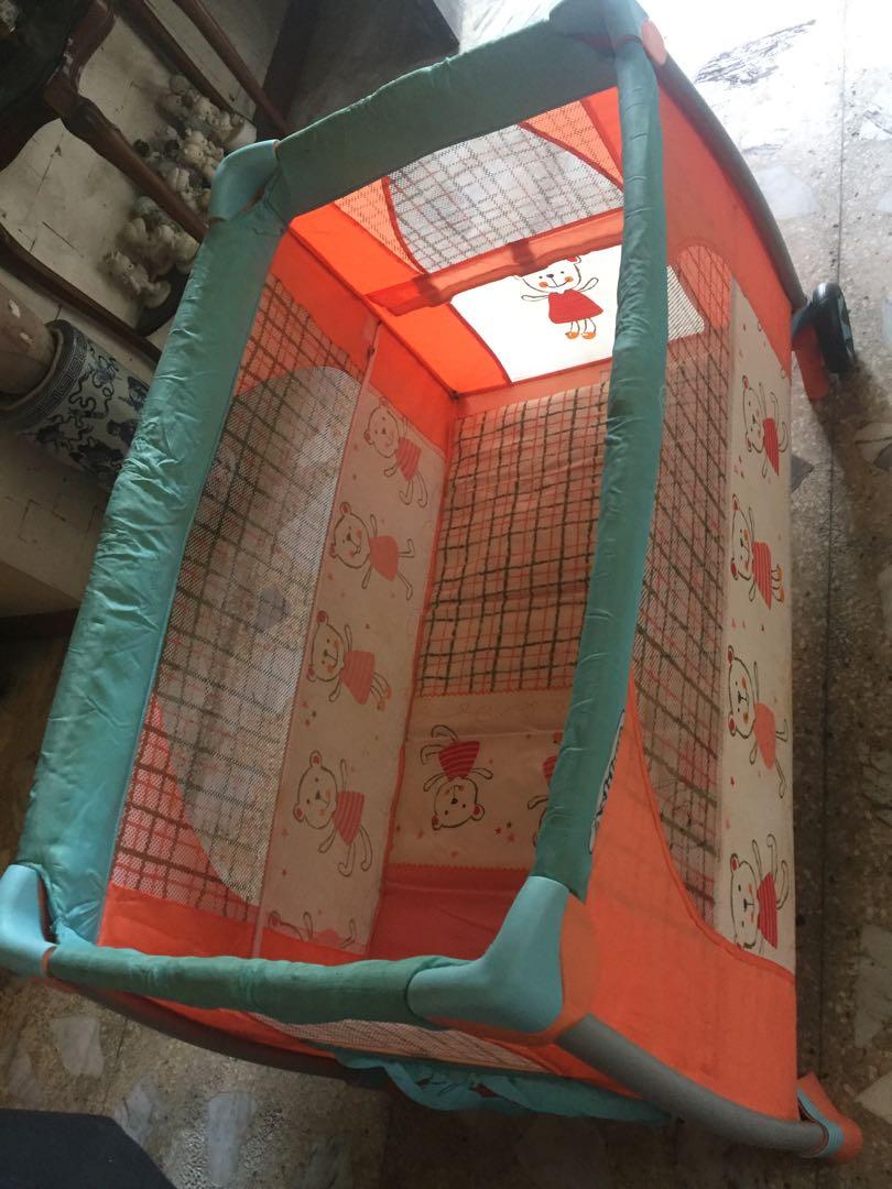 Preloved crib (Category: Other Babies Going Out Needs) located in Mandaue City. Submitted by ansshop.ph (Listing ID 1013441266, Image 2). Description: In good condition Ohand Delivery fee shouldered by the buyer .