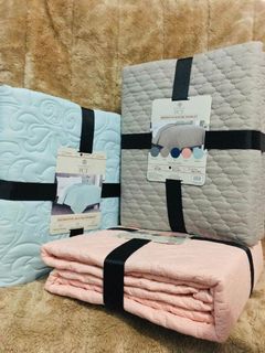 (Category: ) located in . Submitted by casahomeessentials (Listing ID 1013577187, Image 1). Description: .