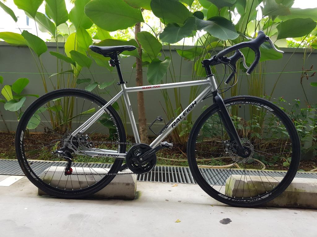RALEIGH Vintage Hybrid Road Bike 700c Sports Equipment Bicycles Parts Bicycles on Carousell