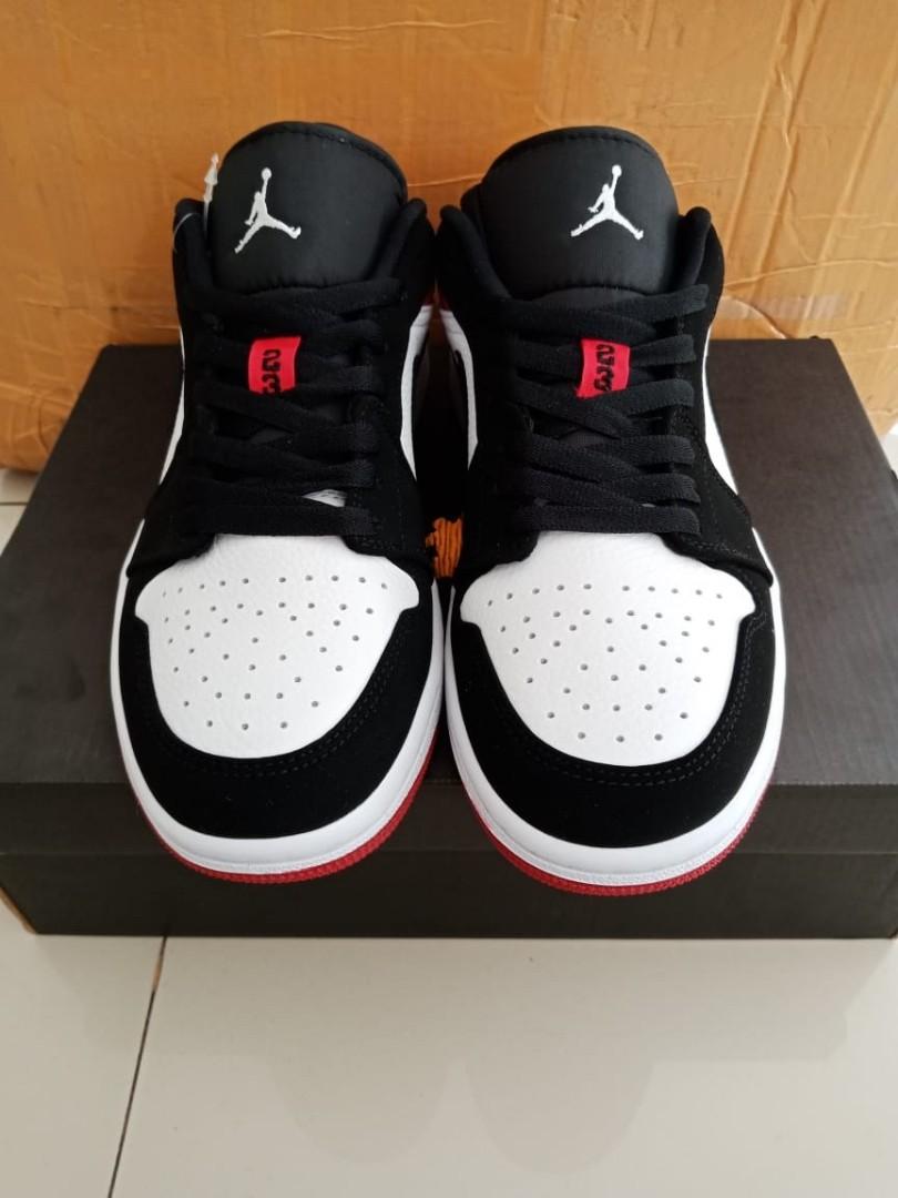 Sepatu Nike Air Jordan 1 Low Black Toe 100 Pk Original Men S Fashion Men S Footwear Sneakers On Carousell