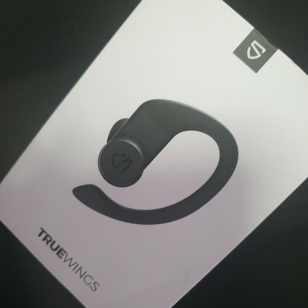 Soundpeats Truewings wireless bluetooth earpiece