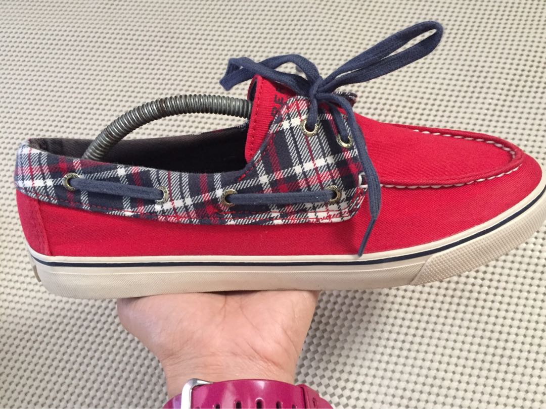 sapatos sperry