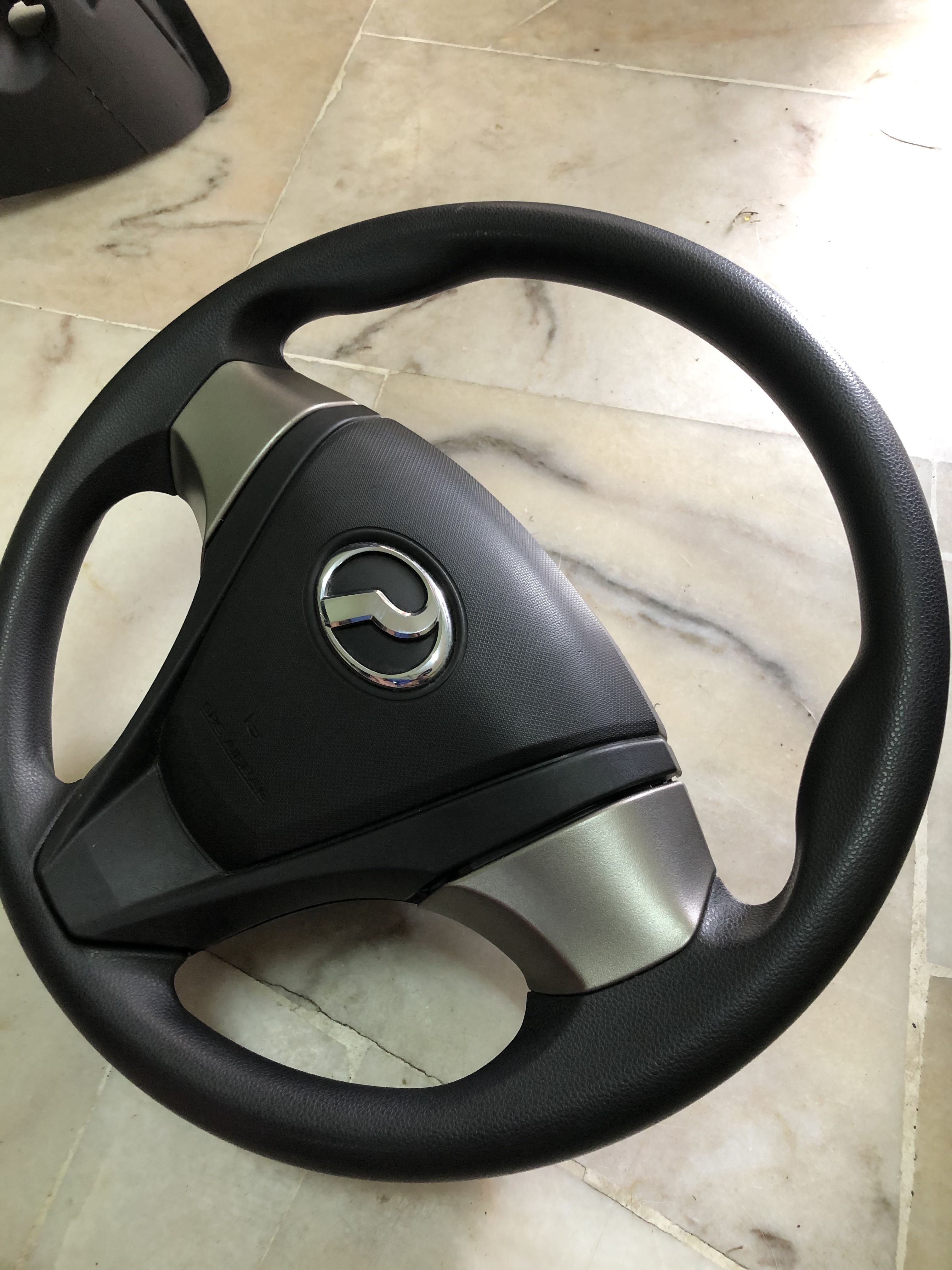 Axia steering wheel on sale size