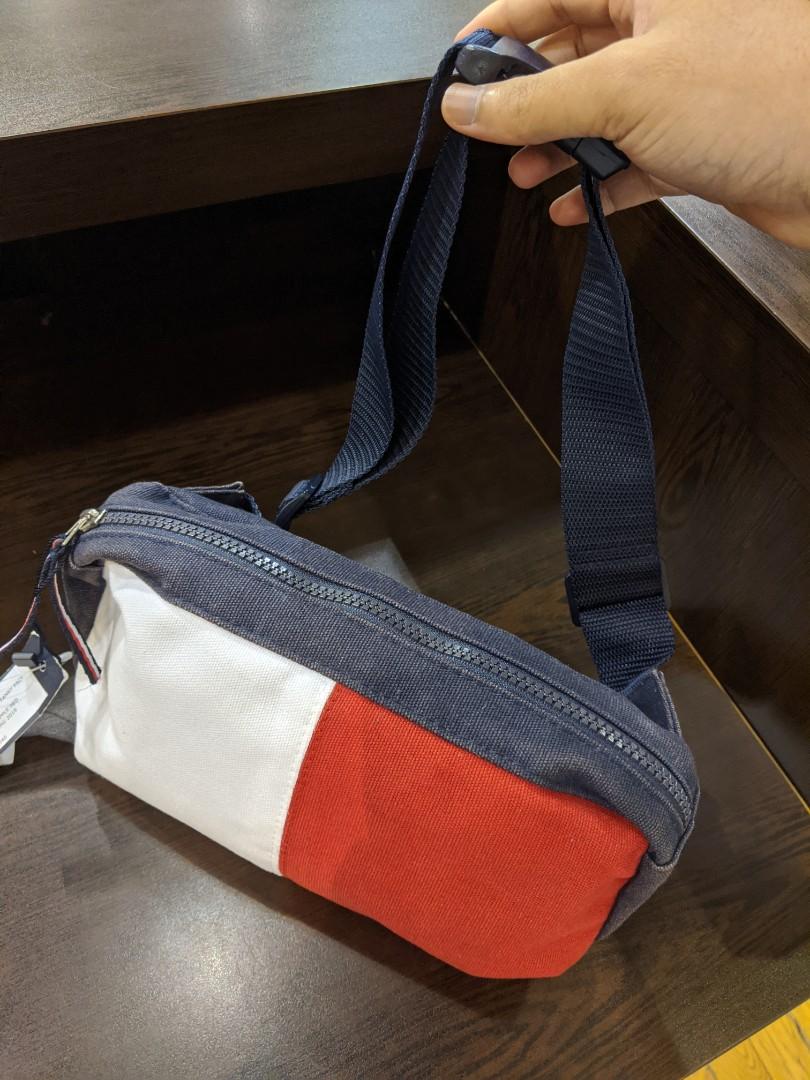 Tommy hilfiger pouch discount bag