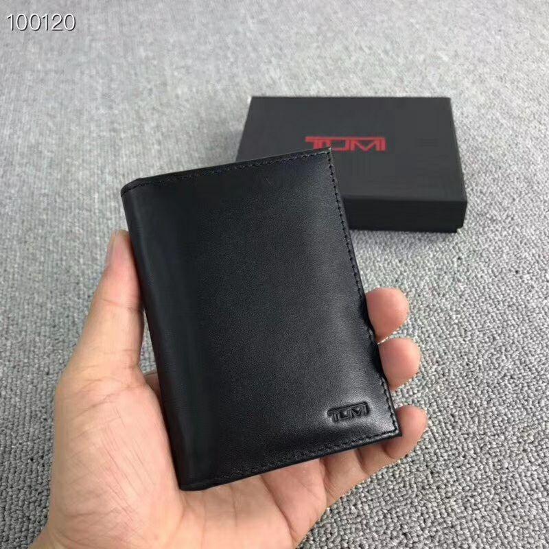 Tumi bi fold wallet Men s Fashion Watches Accessories Wallets