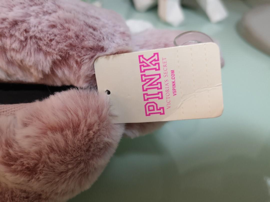 Victoria Secret PINK furry slipper Brand NEW original price 32SGD
