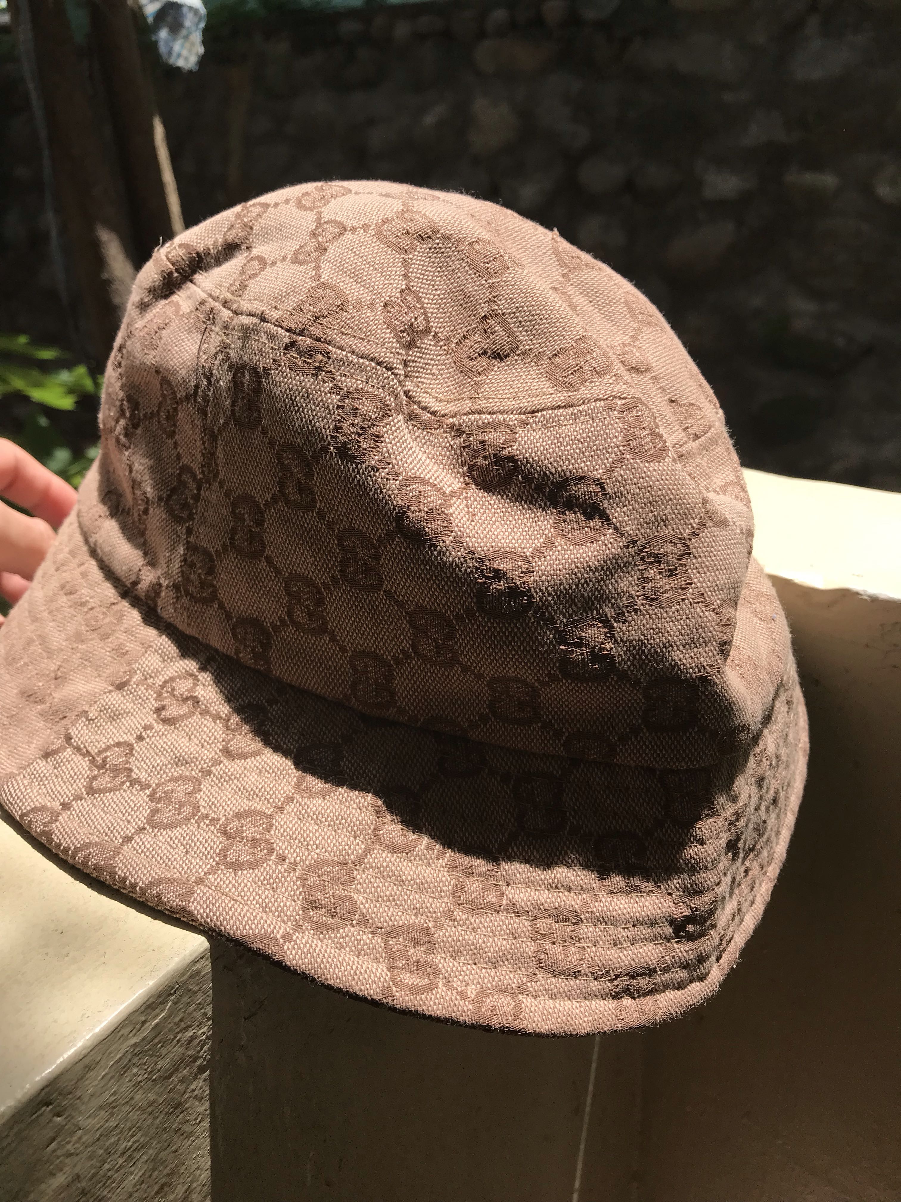 gucci bucket hat vintage