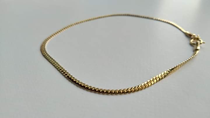 18k gold flat chain bracelet pawnable 