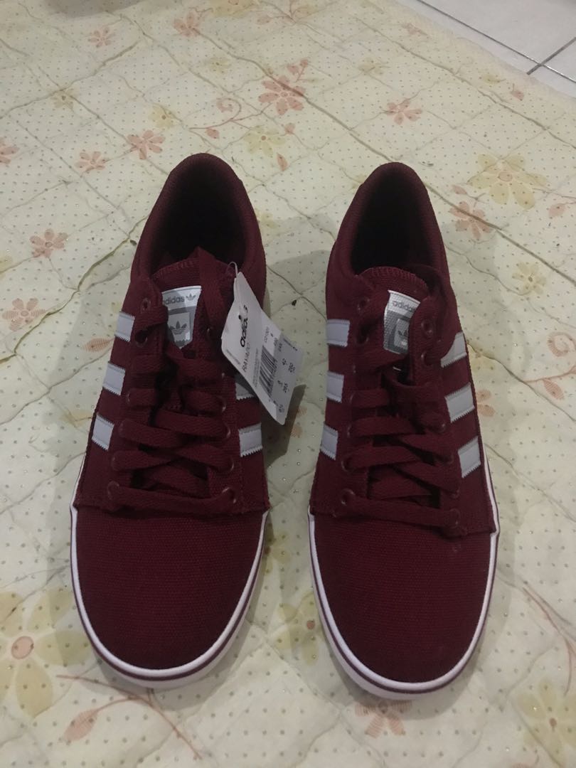 adidas rayado burgundy