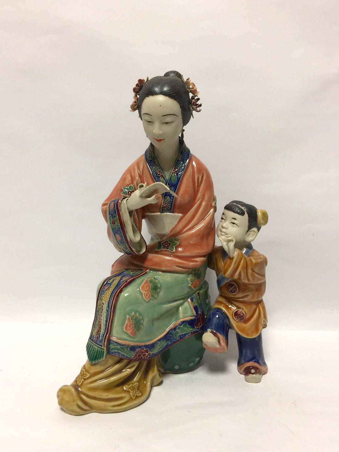 Ancient Chinese Shiwan Porcelain Figurine statue 中国石湾陶瓷人物系列-三娘教子