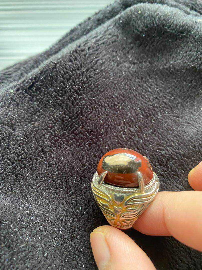 Batu (Category: Precious Stones) located in Singapore. Submitted by lelong07 (Listing ID 1013698721, Image 4). Description: $50 each .