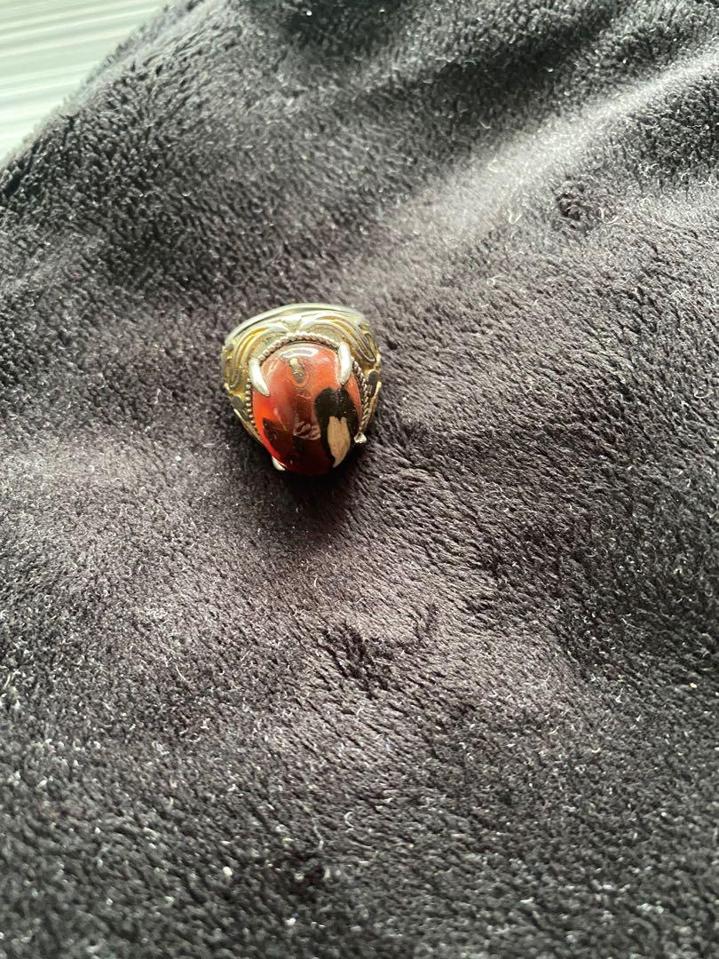 Batu (Category: Precious Stones) located in Singapore. Submitted by lelong07 (Listing ID 1013698721, Image 6). Description: $50 each .