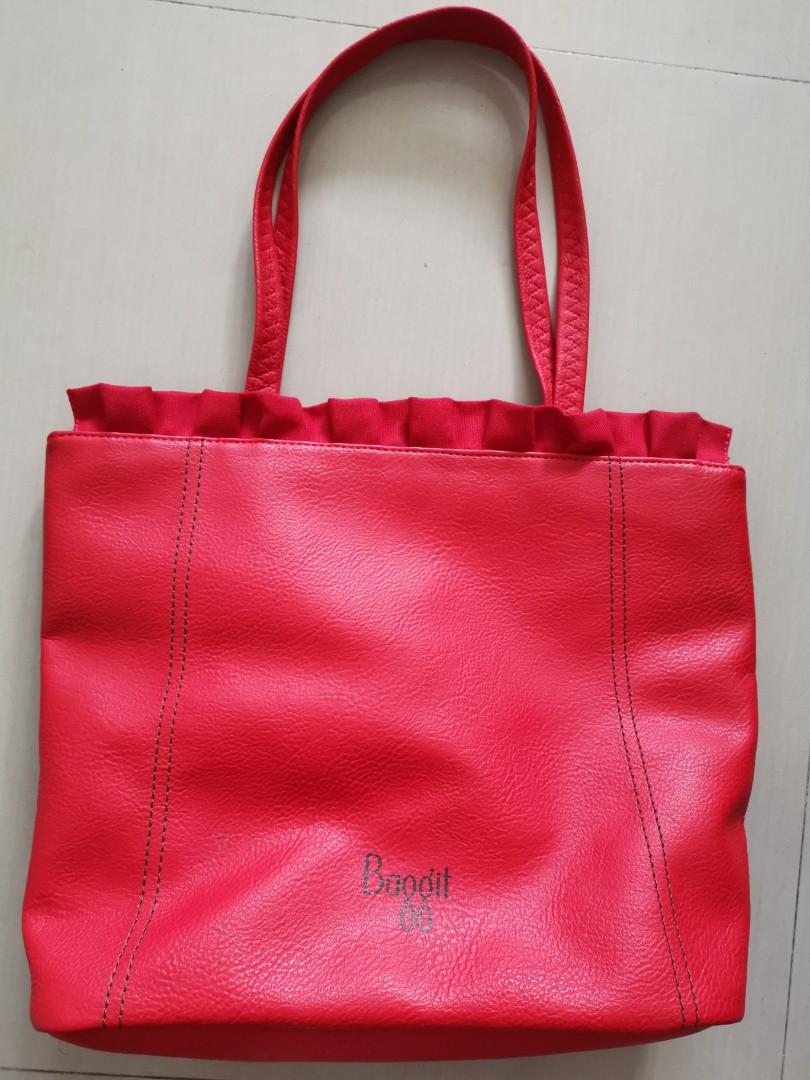 Buy Baggit Alyssa Pink XL Sling Bag online