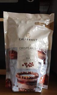 Callebaut crispearls (milk chocolate)
