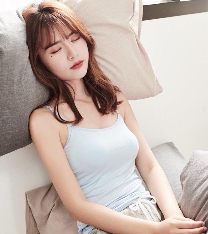 padded camisoles with built in bra