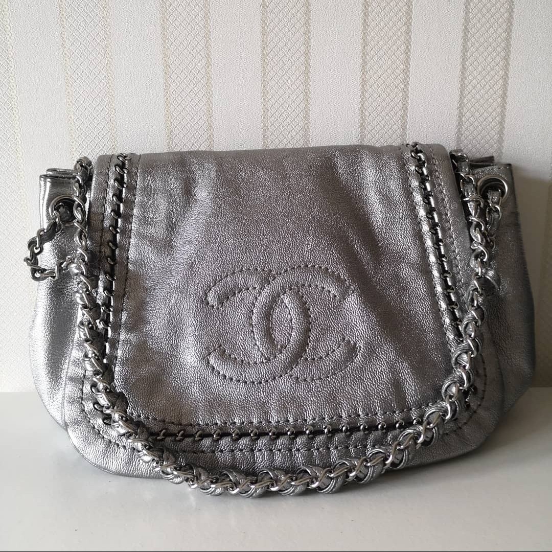 Chanel Luxe Ligne Accordion Flap Bag