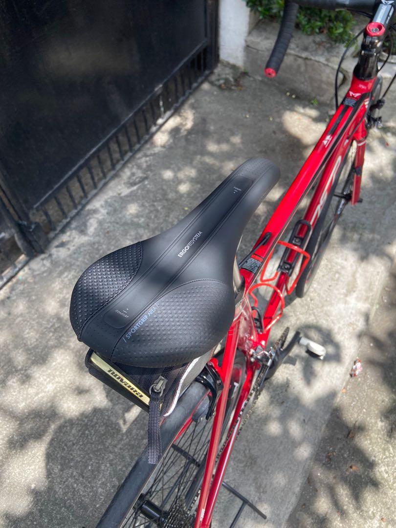 Felt AR15 Aero Roadbike with Carbon CNC Wheelset, Sports Equipment