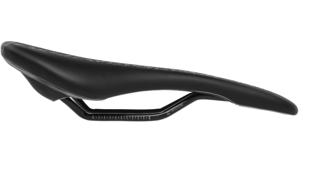 Iridium fitness saddle clearance