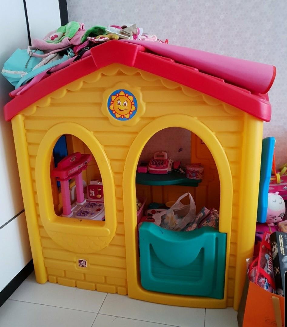 Little Tikes Playhouse, Babies & Kids, Baby Nursery & Kids Furniture