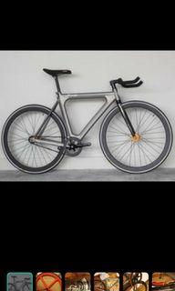 LOOKING for fixie
