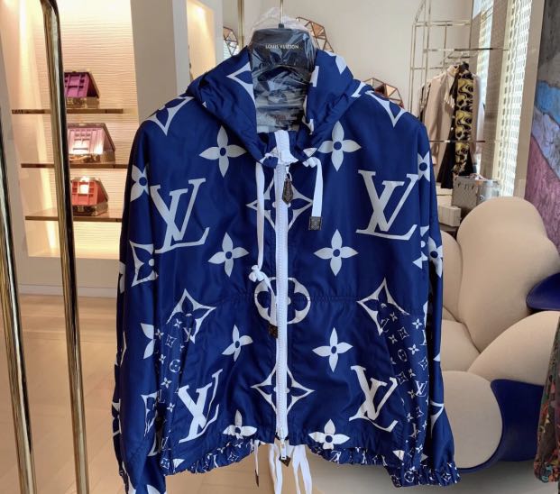 Jacket Louis Vuitton Blue size 50 FR in Denim  Jeans  29049749