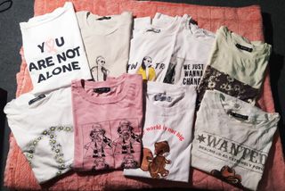 (Category: ) located in . Submitted by dadabels.clothes (Listing ID 1012389349, Image 1). Description: .