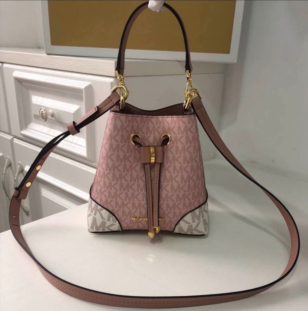 Mk mercer bucket bag clearance