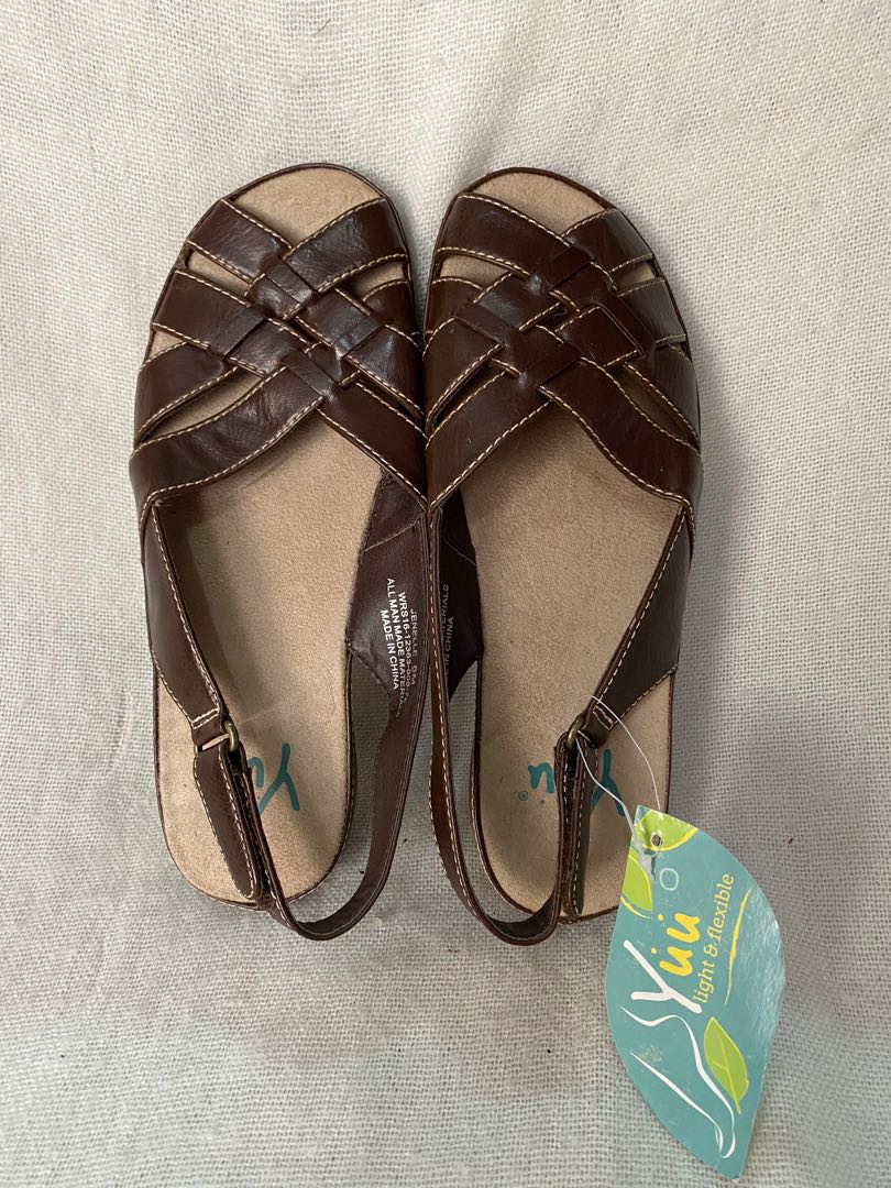 NEW! Yuu Brown Sandals, Women's Fashion 