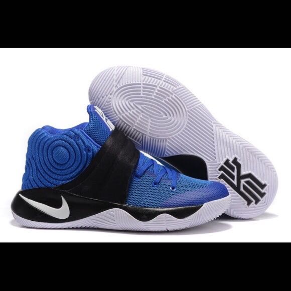 nike kyrie original