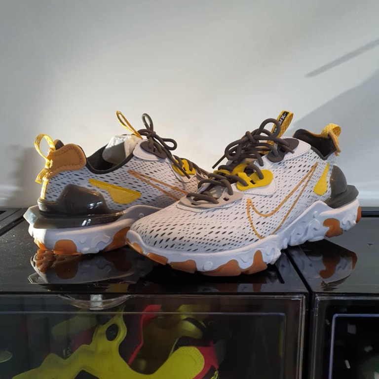 Nike React Vision D/MS/X sneakers, Men's Fashion, Footwear