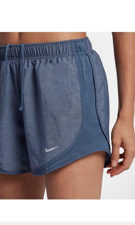 Nike heatherized top tempo shorts
