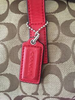 (Category: ) located in . Submitted by a.dclassy (Listing ID 1013705156, Image 1). Description: .