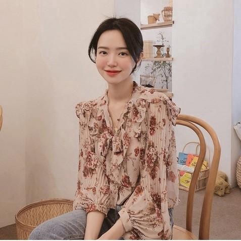 lantern sleeve chiffon blouse