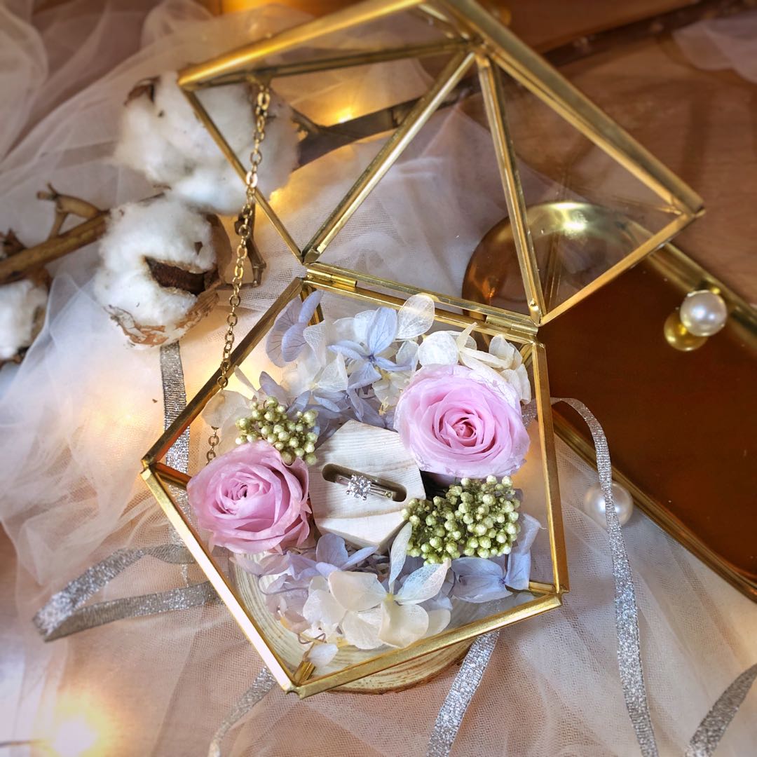Preserved Flower Proposal Ring Box Wedding Engagement Gold Geometric Glass Terrarium Ring bearer holder