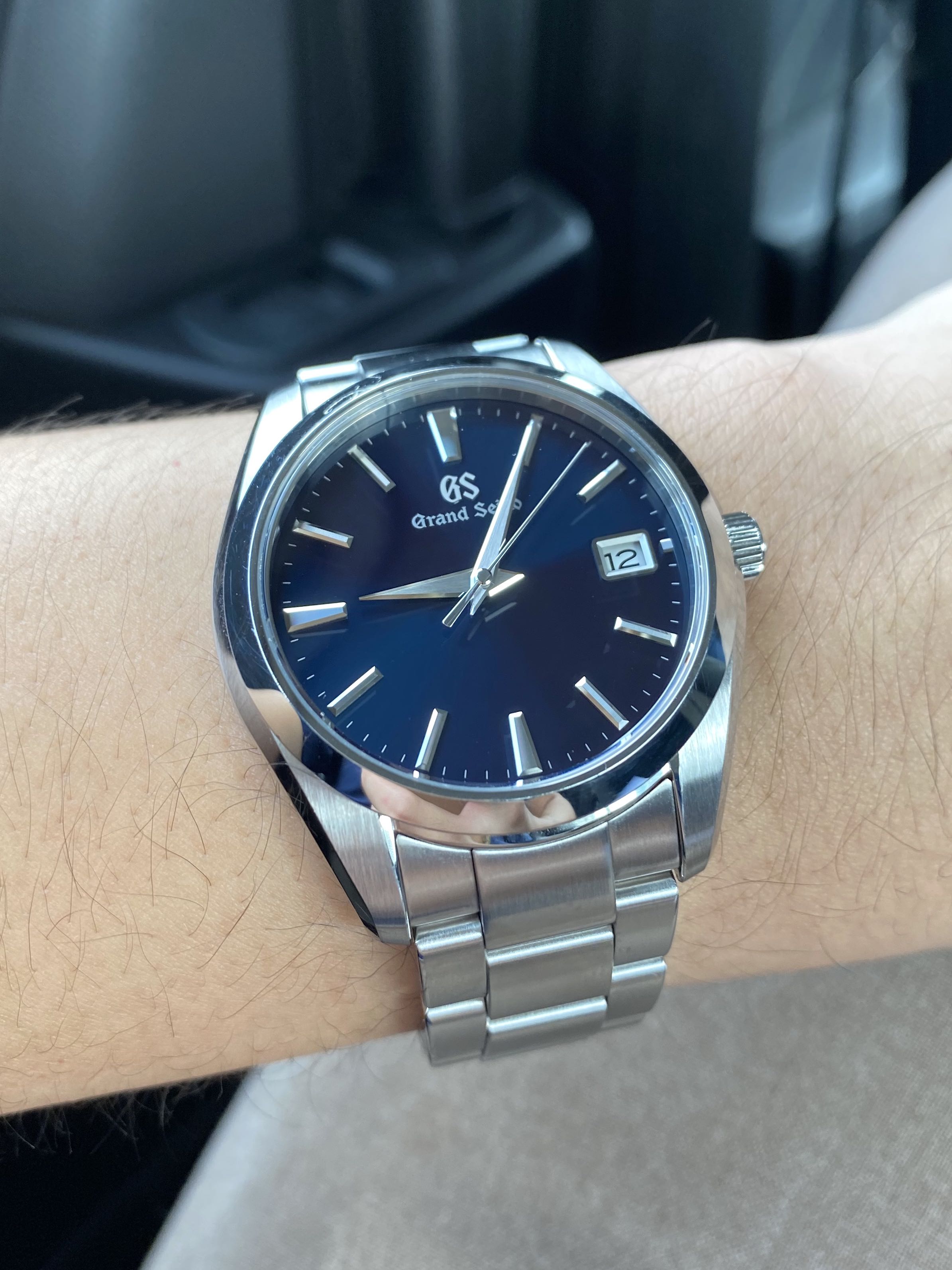 SBGV225 Grand Seiko, Men's Fashion, Watches & Accessories, Watches on  Carousell
