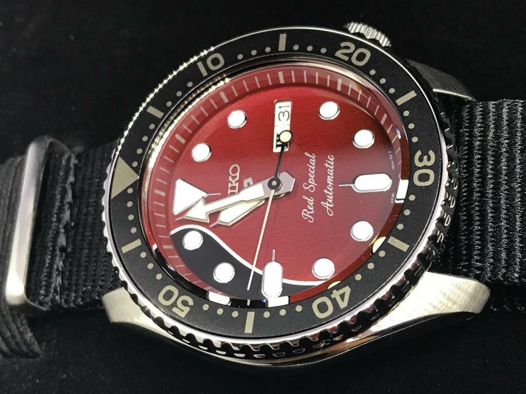 Seiko 5 Sports Brian May Limited Edition Srpe83k1 Left 1pc Men S Fashion Watches On Carousell